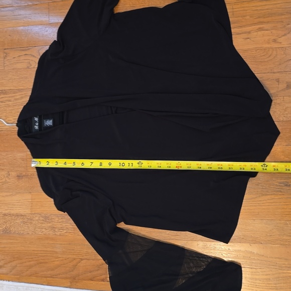 R&M COLLECTION BRAND WOMEN'S FANCY BLACK SHRUG SIZE LARGE - Picture 12 of 15